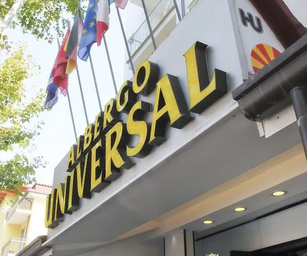 Hotel sulla spiaggia: Hotel Universal